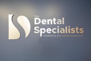 Cosmetic dentist